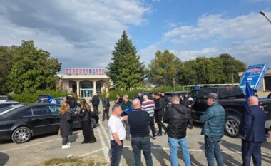 FOTO+VIDEO/ Protestuesit nga Shkodra nisen drejt Tiranës