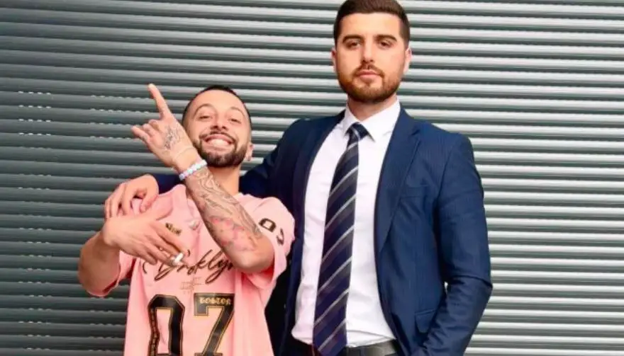 kontrata-u-vazhdua-pa-vullnetin-e-gjestit-avokati-i-artistit-flet-per-arrestimin-e-tij