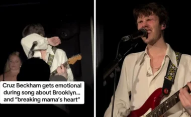 Cruz Beckham ‘shpërthen’ në lot gjatë performancës për vëllanë – thuhet se kënga i dedikohet Brooklyn