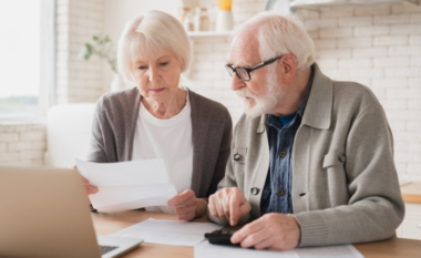 Vendet bosh të punës po i plotësojnë pensionistët