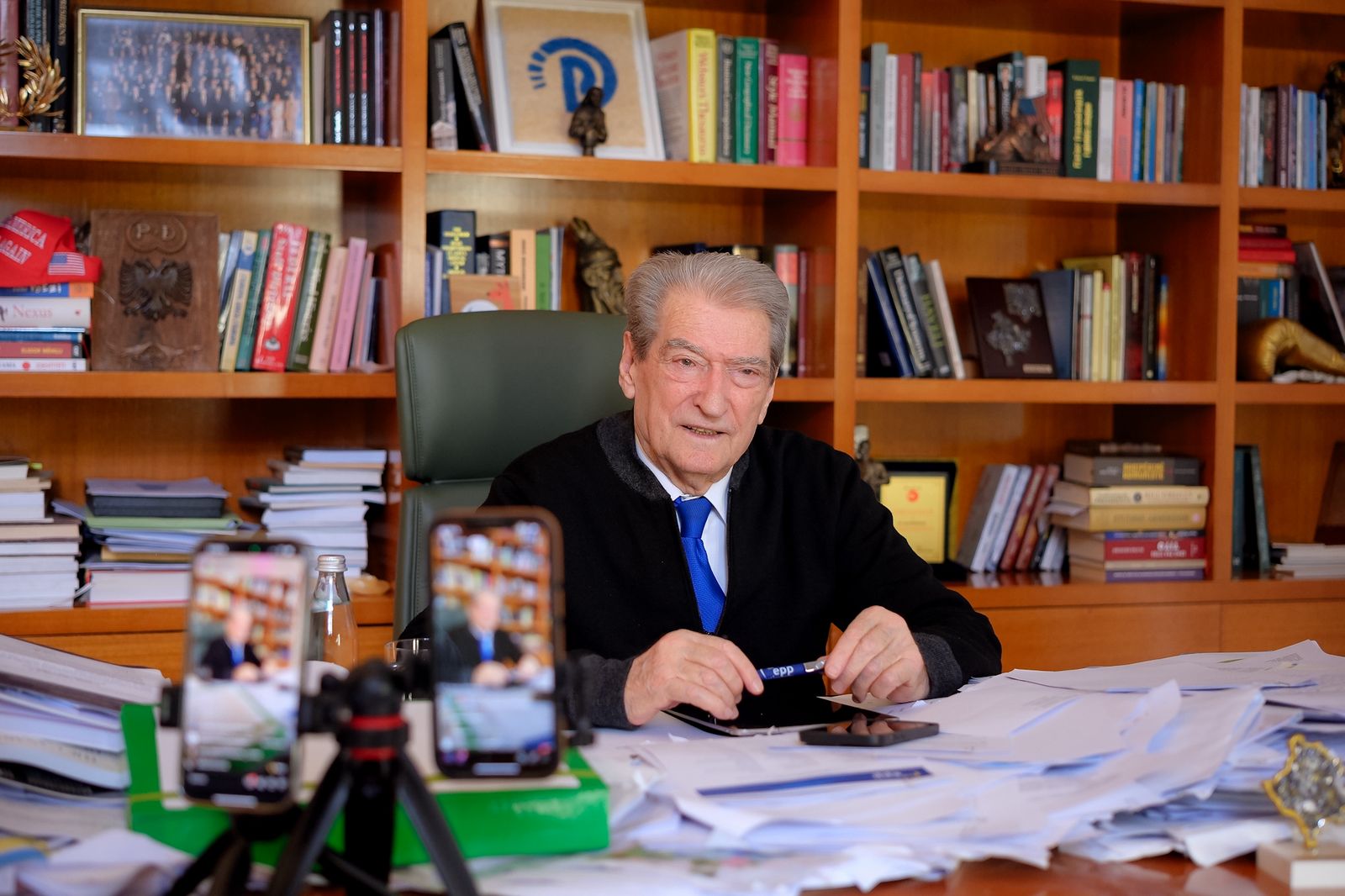 Berisha njofton datën e protestës së re kombëtare  E gjithë Shqipëria në Tiranë