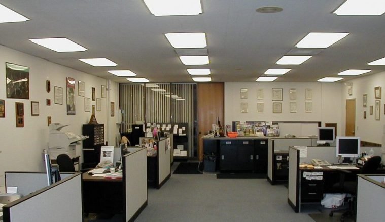 Raporti i Bankës Botërore: Punësimi në Shqipëri s’bazohet në meritë! Talentet nuk shpërblehen në administratën publike