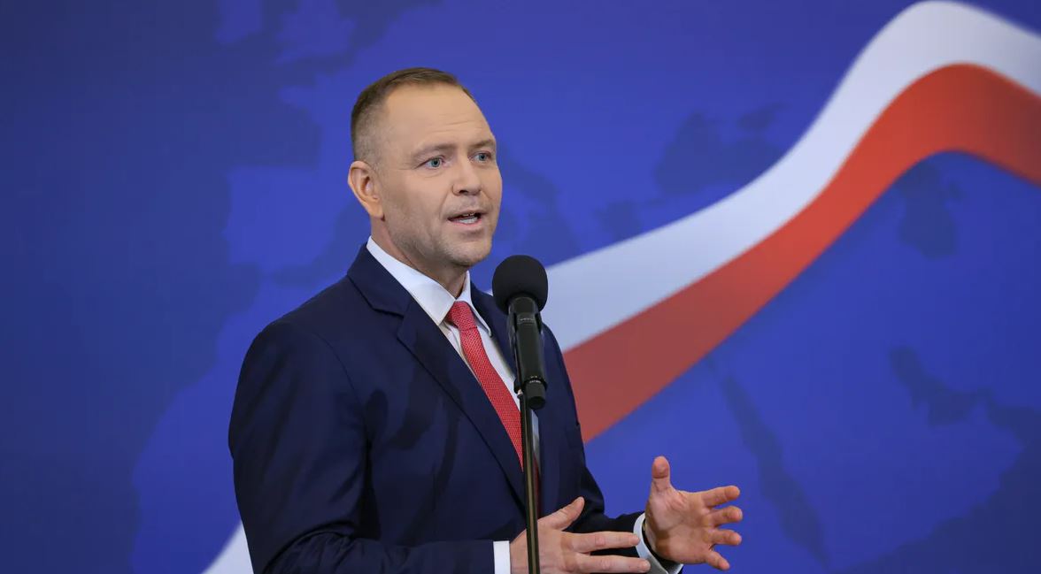 Priten protesta në stadium për tifozin VIP të ndeshjes, përballja Poloni-Shqipëri mund të jetë shumë më e ndezur se sa pritej