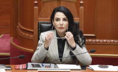 Kuvendi voton për imunitetin e saj, Balluku refuzon të flasë, nuk paraqitet në seancën plenare