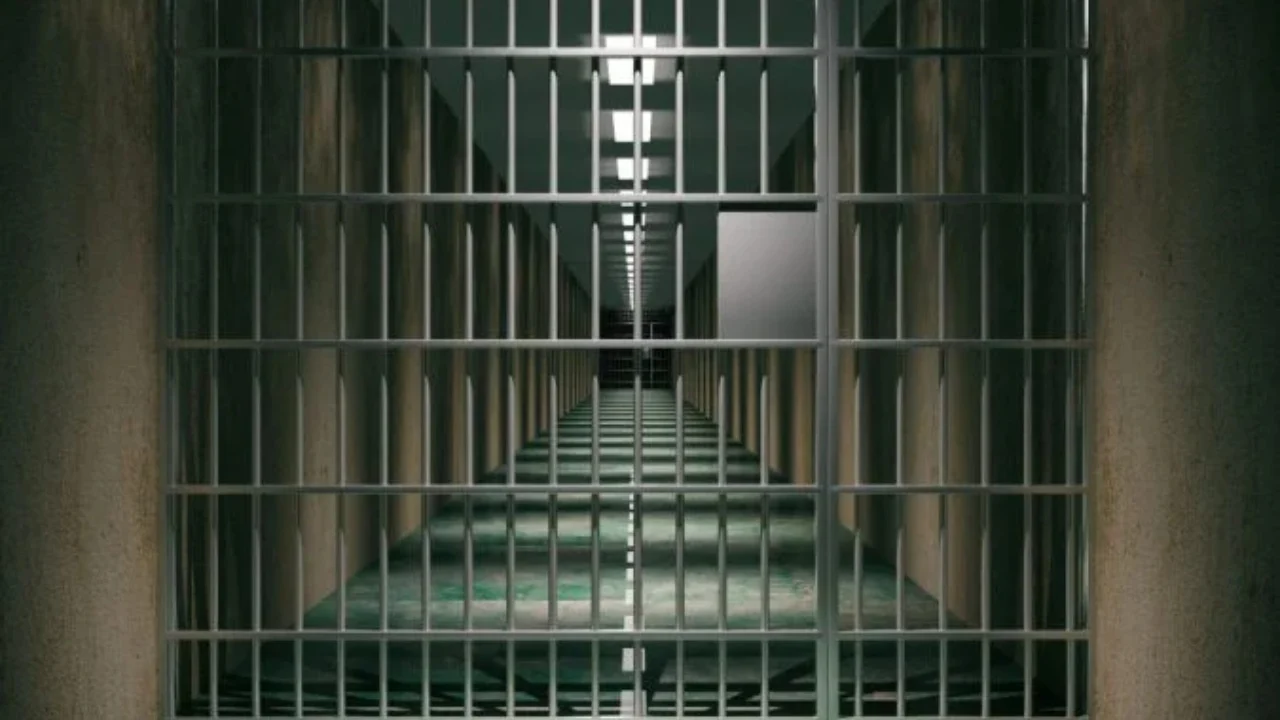 Shkoi me urgjencë në spital, humb jetën i burgosuri në Korçë (EMRI)