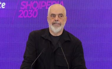 Rama: Sa herë nafta do kalojë 220 lekë për litër, do të ulim akcizën me 20%, së shpejti enti shtetëror që ndërhyn në tregun e naftës