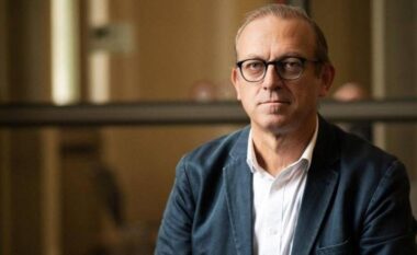 Kur Vuçiçi izolohet, Rama gati t’i dalë në ndihmë (madje edhe në dëm të Kosovës)