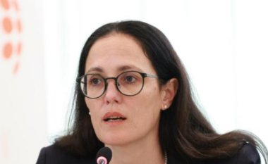 Çmimet e karburanteve/ Ministrja Ibrahimaj: Po monitorojmë situatën për abuzimet, s’jemi në kushtet për të ngritur Bordin