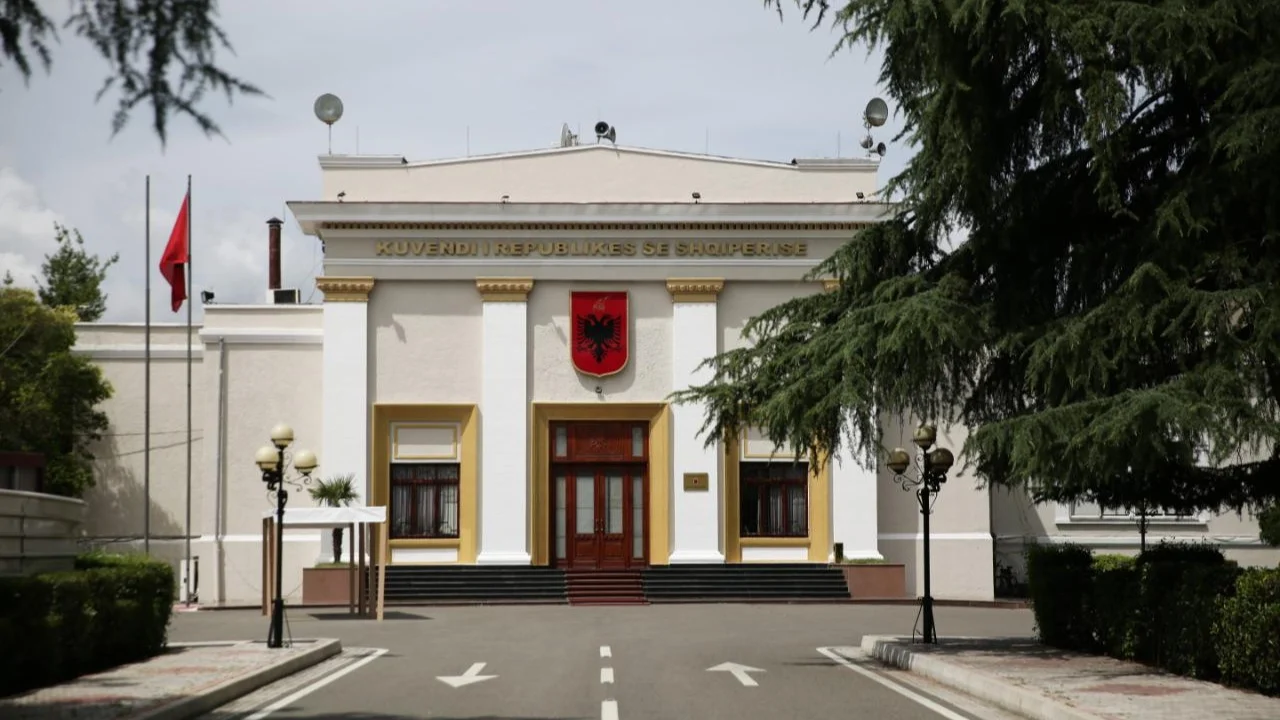 Nesër protesta e PD para Kuvendit, Policia njofton akset që do të bllokohen