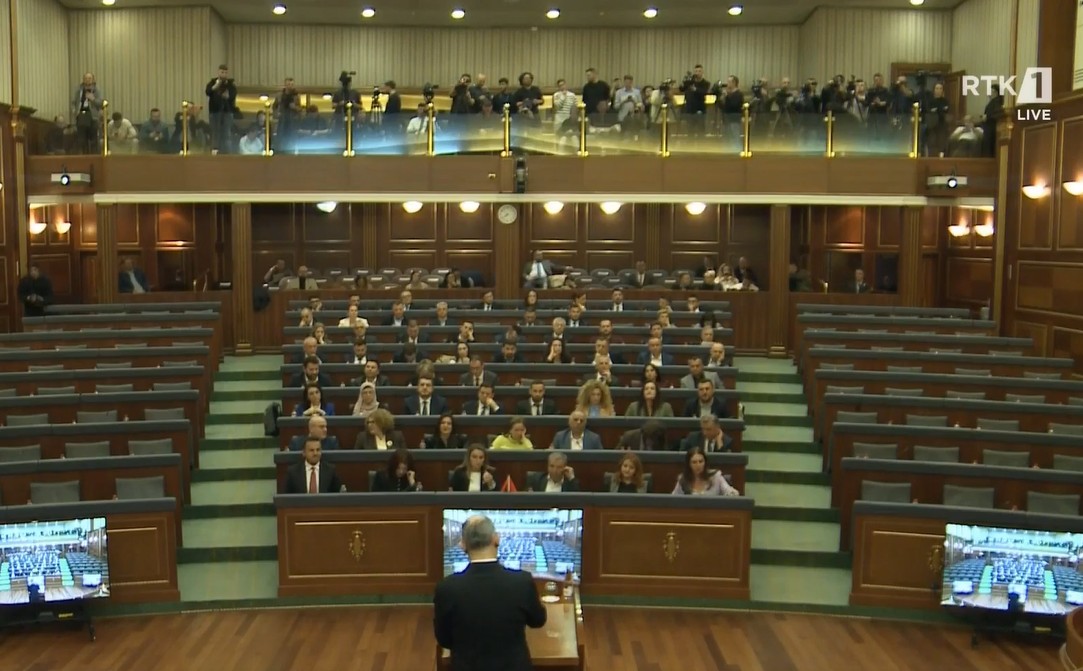 S’ka kuorum, ndërpritet seanca për zgjedhjen e presidentit të Kosovës