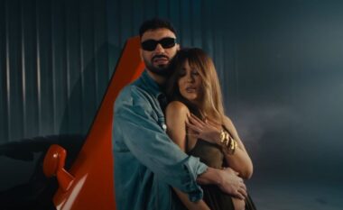 Xhensila dhe Ledri kapen mat në krahët e njëri-tjetrit në Paris (VIDEO)