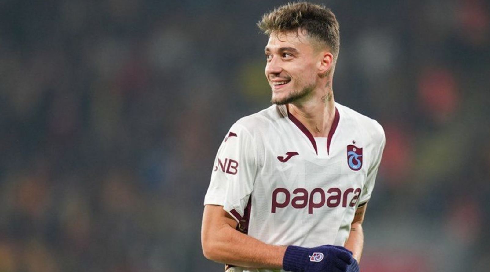 VIDEO/ Tifozët e Trabzonsporit janë të inatosur për trajtimin që po i bëhet Muçit në Turqi: Këtë nuk do ta harrojmë…