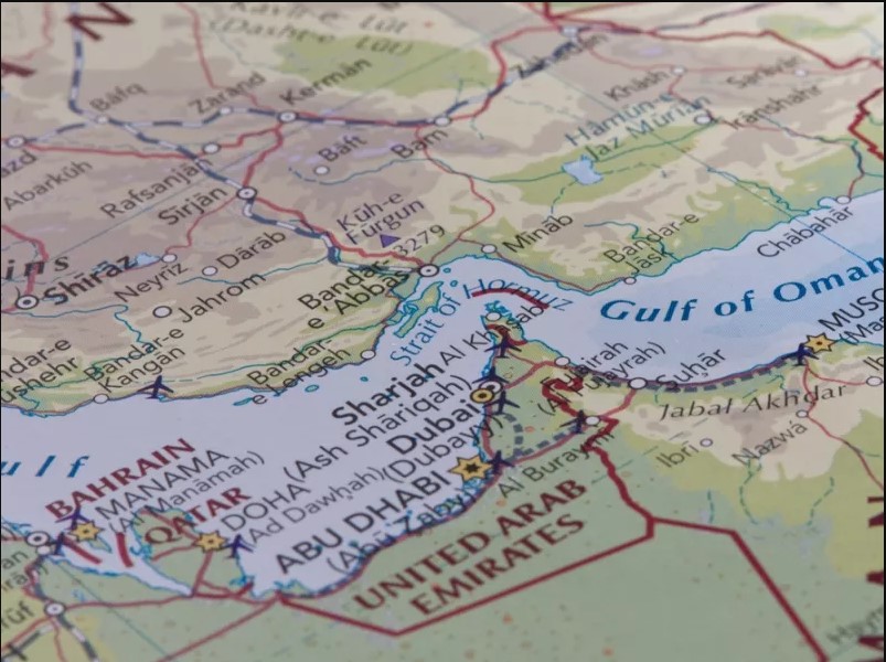 Garda Revolucionare e Iranit  Do t i vemë flakën çdo anijeje që kalon Ngushticën e Hormuzit