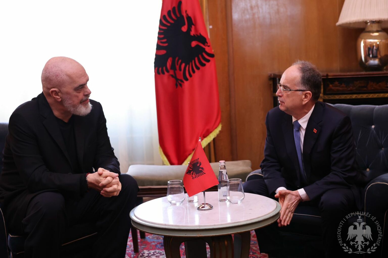 Propozimet për ndryshimet në qeveri  Presidenca zbardh takimin e Begajt me Ramën