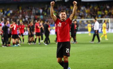 La grumbullimin e Kombëtares pas Polonisë, futbollisti kuqezi jep lajmin e lumtur