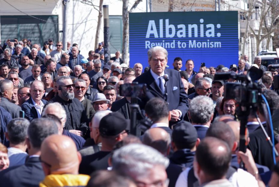 Berisha njofton protestën e radhës: E gjithë Shqipëria në Tiranë, të vazhdojmë kryengritjen