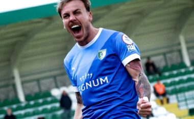 FOTO/ Pritet të rikthehet te Kombëtarja shqiptare, sulmuesi kuqezi vlerësohet në Turqi