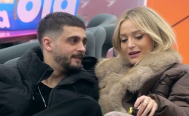 Selin dhe Gimbo shkëmbejnë puthje me njëri-tjetrin (VIDEO)