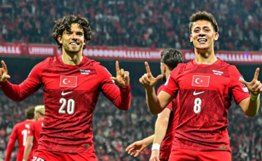 VIDEO/ Turqia eliminon Rumaninë dhe pret në finale fituesen e Sllovaki-Kosovë