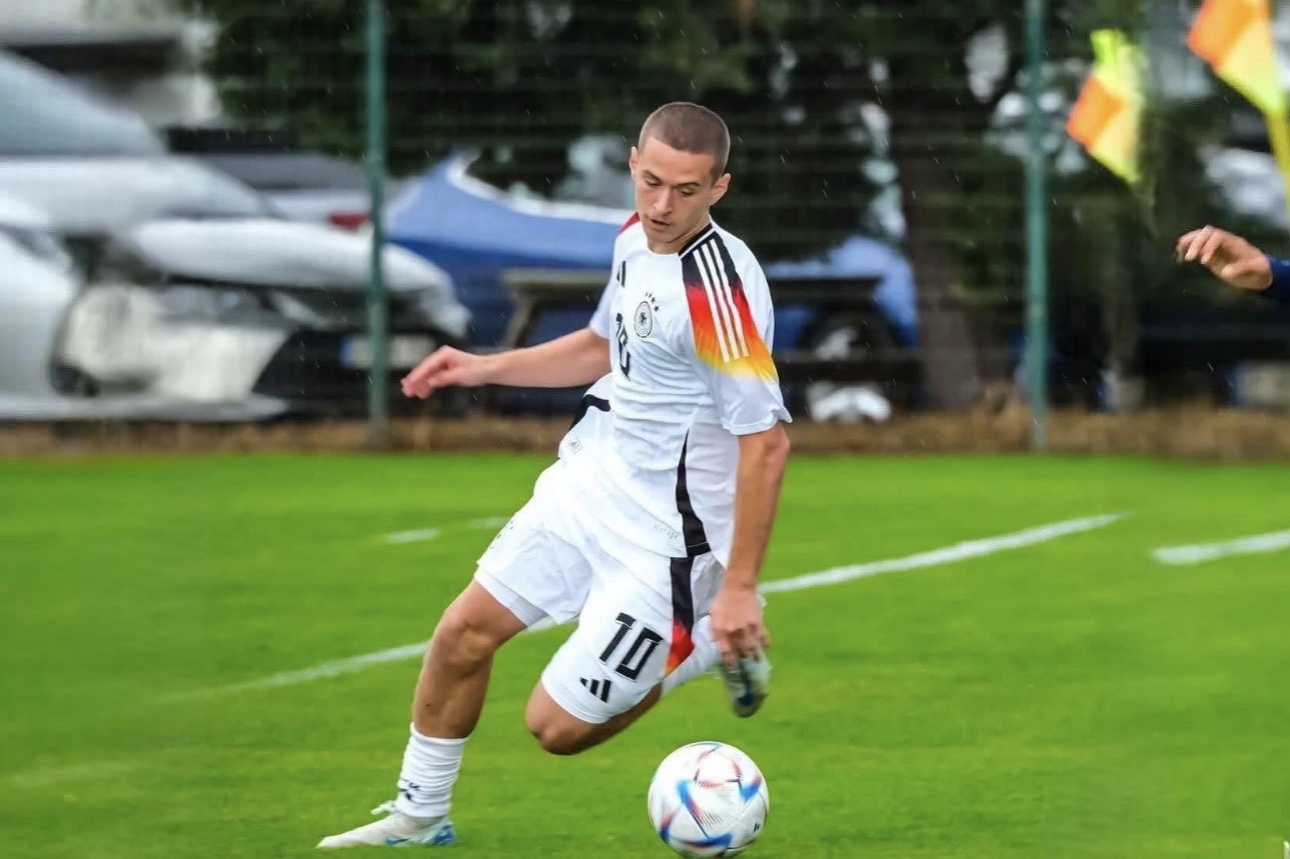 VIDEO/ E kërkon Shqipëria dhe Kosova, talenti Gashi bën heroin me gol te… Gjermania U19