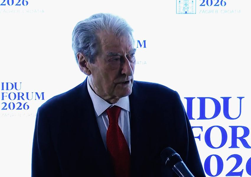 Berisha në Zagreb për forumin e IDU: Do paraqesim para partnerëve ndërkombëtarë shqetësimet për ‘autokracinë elektorale’ dhe pengesat në rrugën drejt BE-së