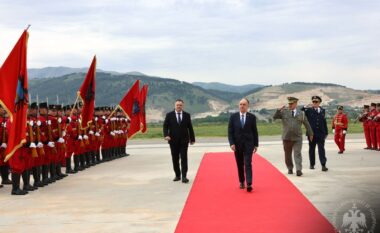 75 vite Forca Ajrore, Presidenti Begaj nga Kuçova: Aviacioni ushtarak hyn në një kapitull të ri modernizimi