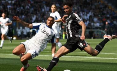 Bardhezinjtë ndalojnë Komon, hapet përsëri lufta për Champions në Serinë A