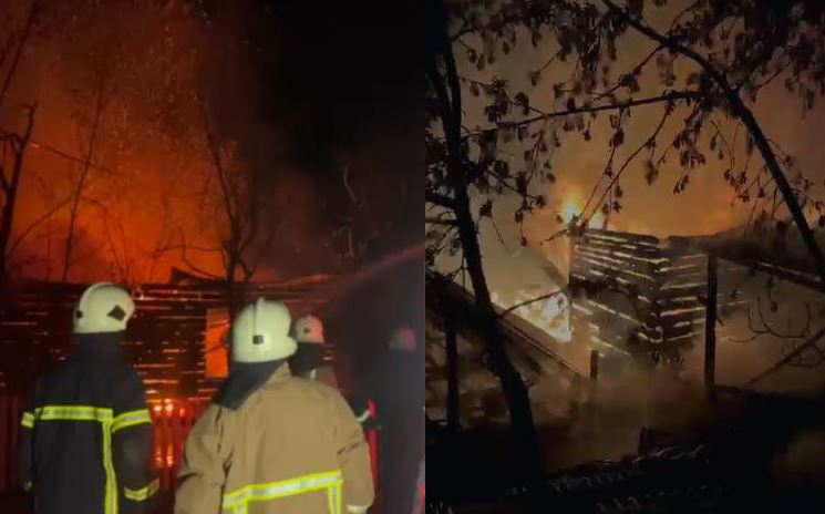 U përfshi nga flakët, shkrumbohet bujtina në Librazhd, shkak një defekt elektrik