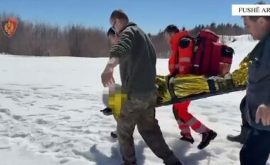 E rëndë në Fushë-Arrëz/ Shkoi për të rregulluar defektin, punonjësi i kompanisë celulare gjendet i shtrirë pranë antenave, transportohet me helikopter drejt Traumës