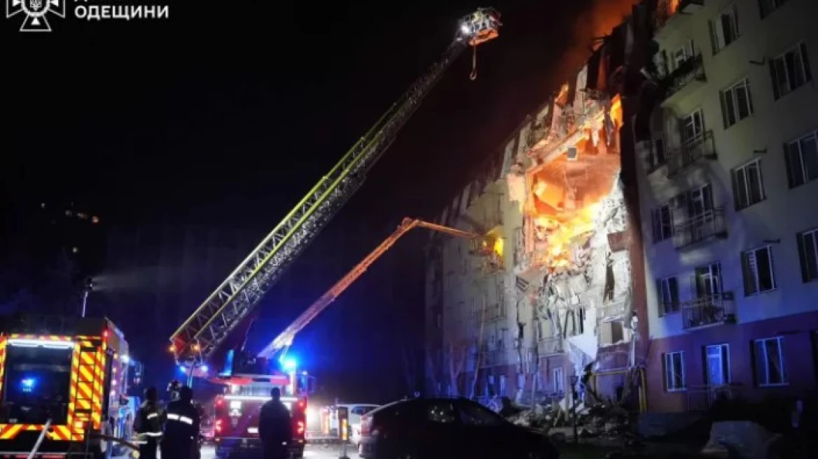 Rusia sulmon me dronë një qytet në jug të Ukrainës  humbin jetën tre persona ndërsa plagosen dhjetë të tjerë