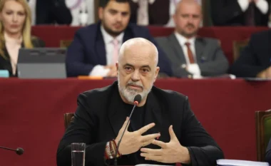 Zbulohen tre mesazhet e Ramës drejtuar socialistëve në mbledhjen e grupit: Në zgjedhjet vendore, përballë kemi veten