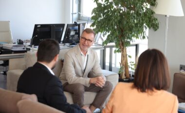 Ambasadori i BE takon Lapajn dhe Qorin: Reforma Zgjedhore ka rëndësi, çdo votë e hedhur duhet të ketë të njëjtën peshë