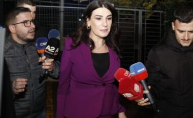 Ish-drejtoresha e AKSHI-t, Mirlinda Karçanaj kërkon heqje të masës së sigurisë në Gjykatën e Lartë
