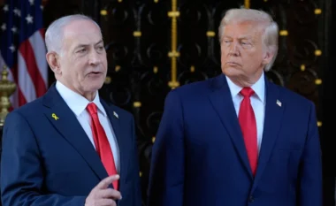 Benjamin Netanyahu dhe Trump zhvillojnë një bisedë telefonike, fokus lufta në Iran