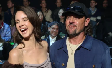 Jeremy Dufrene i përgjigjet kritikëve për martesën me Lana-n: “Je xheloz për atë që unë kam dhe ti nuk ke