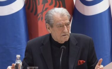 “Përballemi me këtë qeveri deri në rrëzimin e saj”/ Berisha fton qytetarët në protestë: Të ngrihemi në revolta të fuqishme! Çmimi i naftës shkak madhor…