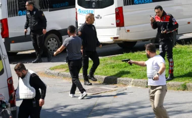 Të shtëna me armë pranë konsullatës izraelite në Stamboll, disa të plagosur