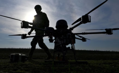 REL: A do lejojë Shqipëria që SHBA-ja të përdorë bazën ushtarake të Kuçovës për operacione kundër Iranit?