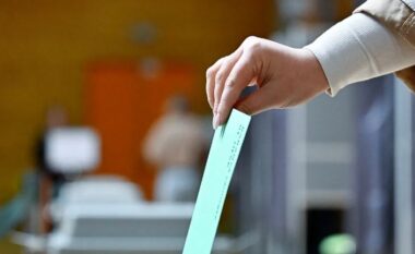 Gara më e fortë në 3 dekada, pjesëmarrje rekord në zgjedhjet parlamentare në Hungari
