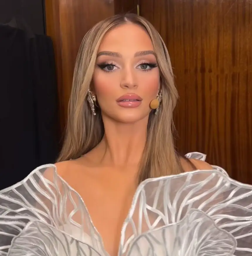 Postimi i Selin për Dr  Florin në vitin 2011 që po bën xhiron e rrjetit