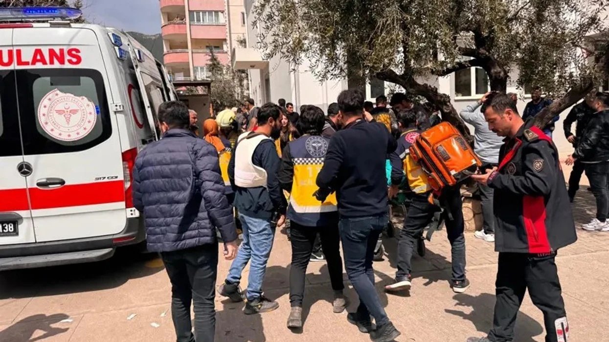 Numri i të vdekurve shkon në nëntë  të tjerë të plagosur rëndë   detaje të tjera nga sulmi me armë në një shkollë të Turqisë