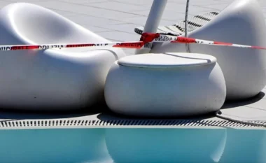 Tragjike në Itali/ Një 7-vjeçar mbytet në pishinën termike, autoritetet: U bllokua nga një…