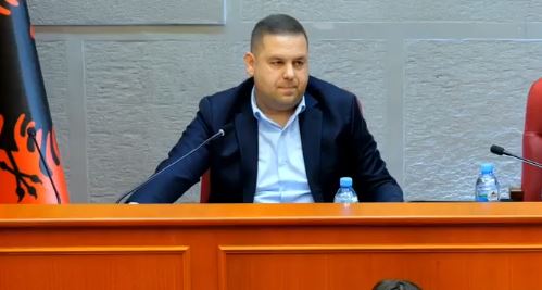 Braimllari në Këshillin Bashkiak  Ndihma për banorët e prekur nga zjarri është detyrim i institucioneve