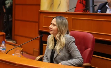 Kompania e ndërtimit do të rindërtojë pallatin e djegur, çfarë ndodh nëse sipërmarrja falimenton, Ristani: Ndërhyn Bashkia e Tiranës, 50%…