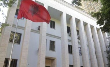 Atentati ndaj Kreshnik Mujecit për hakmarrje? Gjykata e Shkodrës e shpalli të pafajshëm për vrasjen e Gegë Mhillaj, Gjykata e Lartë e ktheu çështjen…