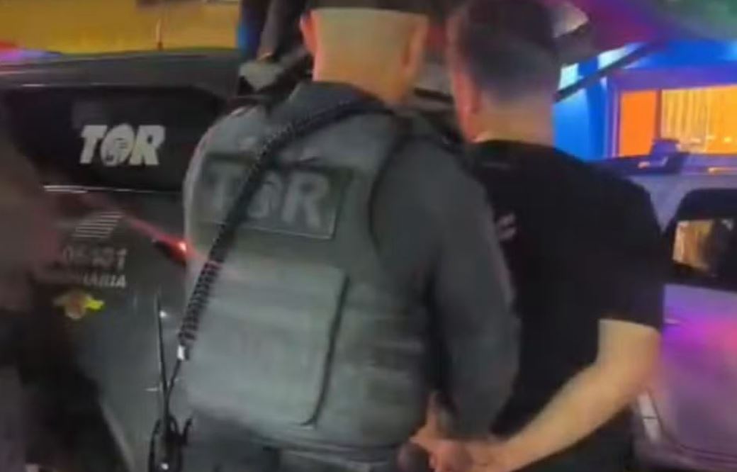 FOTO+VIDEO/ Biznesmeni me pranga në duar, dalin pamjet e arrestimit të Ervin Matës në Brazil