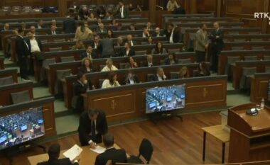 Përfundon raundi i parë i votimit për 2 kandidaturat për Presidentin e Kosovës, Feride Rushiti merr 63 vota. Nesër sërish seancë plenare në Kuvend