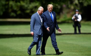 Fjalim të përbashkët në Kongres e darkë shtetërore/ Trump dhe Melania mirëpresin Mbretin Charles dhe Camillan në Shtëpinë e Bardhë