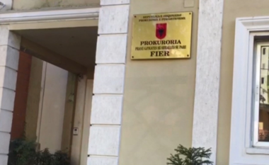Nuk zbatuan vendimet për ndërtimet pa leje dhe shkaktuan mbi 11 mln lekë dëm në buxhet, Prokuroria çon në gjyq Kryeinspektorin e IMT dhe dy vartësit e tij