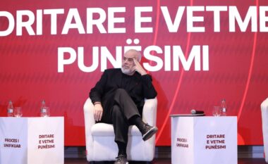 Rama paralajmëron Administratën Tatimore: Mos ushtroni presion të vazhdueshëm ndaj bizneseve për të marrë ryshfet apo korrupsion, krijoni klimë pozitive